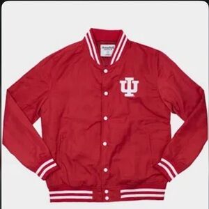Just bought this from a vintage store and found a different one I liked more!!